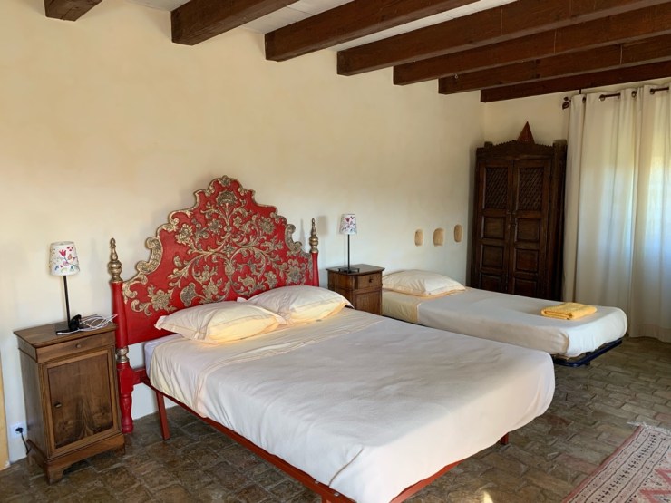 0DCB0C12-D239-4471-ADFF-E45F5EBE6E4D