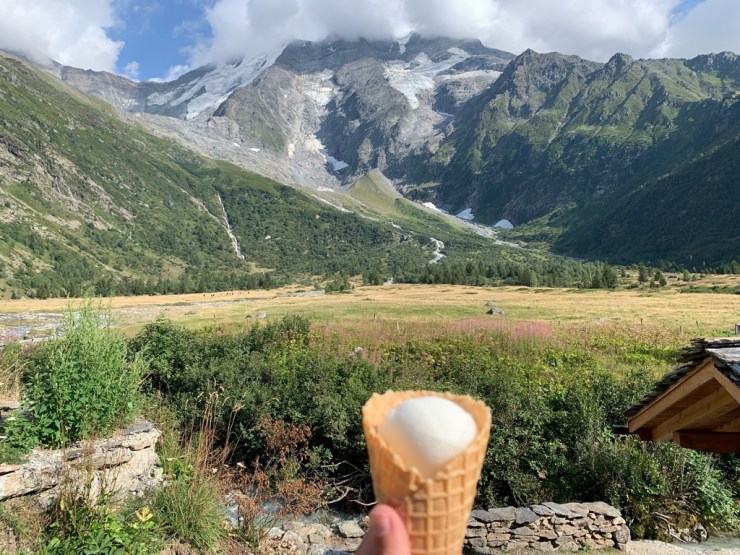 1C7C9CC0-9ABD-44CD-A205-97EA53C1830C