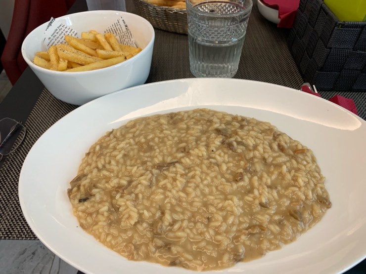 C3C6825C-642C-4DC6-8A19-993A1265EA5E